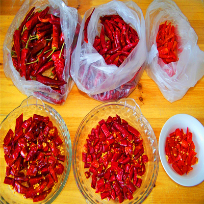 Chiles rojos Ring Of Fire Chili Pepper 1m m - 3m m anhidros de la naturaleza