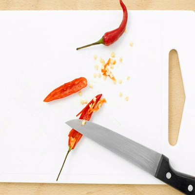 4-7 cm de pimentón picante y picado con vitamina C.