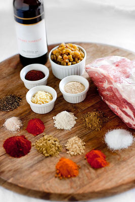 Pimienta roja orgánica en polvo 100 gramos Ingrediente natural con 1% de impureza máxima para procesamiento y condimento de alimentos